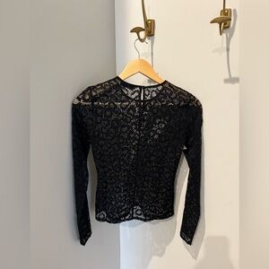 Aritzia - Lace Top - brand new